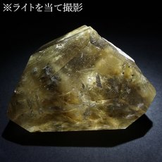 画像5: ルチルクォーツ 原石 ポリッシュ 139g ブラジル産 【 一点もの 】 Rutile quartz 希少 針水晶 ゴールド ルチル 鉱物 浄化 お守り オブジェ 幸運 開運 天然石 パワーストーン (5)