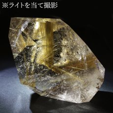 画像6: ルチルクォーツ 原石 ポリッシュ 203g ブラジル産 【 一点もの 】 Rutile quartz 希少 針水晶 ゴールド ルチル 鉱物 浄化 お守り オブジェ 幸運 開運 天然石 パワーストーン (6)
