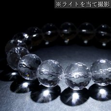 画像4: 天然水晶 12mm カット ブレスレット 【山梨甲府研磨】 ハンドカット 128面カット ブラジル産 手研磨 山梨県甲府市 職人 匠 宝石研磨 伝統技術 無処理 お守り 浄化 天然石 パワーストーン (4)