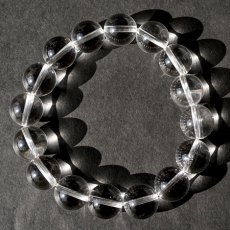 画像2: 天然水晶 12.5mm ブレスレット 【山梨甲府研磨】 AAA+ランク ブラジル産 手研磨 山梨県甲府市 職人 匠 宝石研磨 伝統技術 無処理 お守り 浄化 天然石 パワーストーン (2)