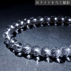 画像4: 天然水晶 6mm カット ブレスレット 【山梨甲府研磨】 ハンドカット 64面カット ブラジル産 手研磨 山梨県甲府市 職人 匠 宝石研磨 伝統技術 無処理 お守り 浄化 天然石 パワーストーン (4)