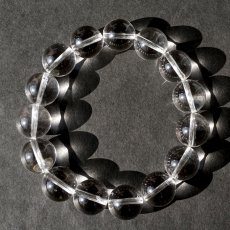 画像2: 天然水晶 14mm ブレスレット 【山梨甲府研磨】 AAA+ランク ブラジル産 手研磨 山梨県甲府市 職人 匠 宝石研磨 伝統技術 無処理 お守り 浄化 天然石 パワーストーン (2)