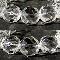 画像3: 天然水晶 15mm カット ブレスレット 【山梨甲府研磨】 ハンドカット 64面カット ブラジル産 手研磨 山梨県甲府市 職人 匠 宝石研磨 伝統技術 無処理 お守り 浄化 天然石 パワーストーン (3)