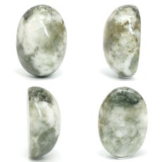 画像2: 糸魚川翡翠 ルース 新潟県産 18×13mm オーバル カボション Itoigawa Jade 日本銘石 正規代理店 日本製 自社製 翡翠 ひすい 国石 希少 鉱物 パワーストーン 天然石 (2)