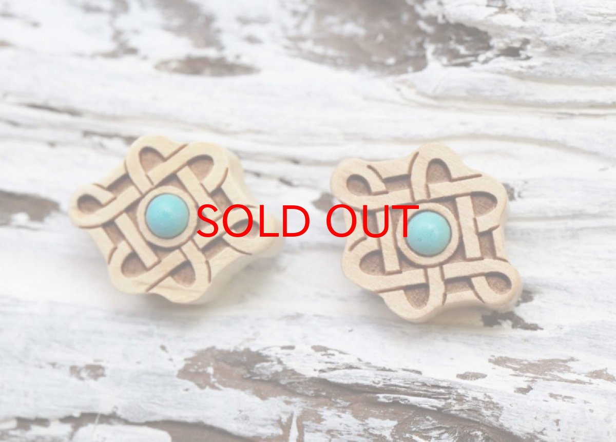 画像2: 【一粒売り】　ウッドビーズ　結び目　柘植　box wood　フェイクターコイズ　約12×16mm 天然木 風水 ハンドメイド アクセサリーパーツ ナチュラル 品番：10878 (2)