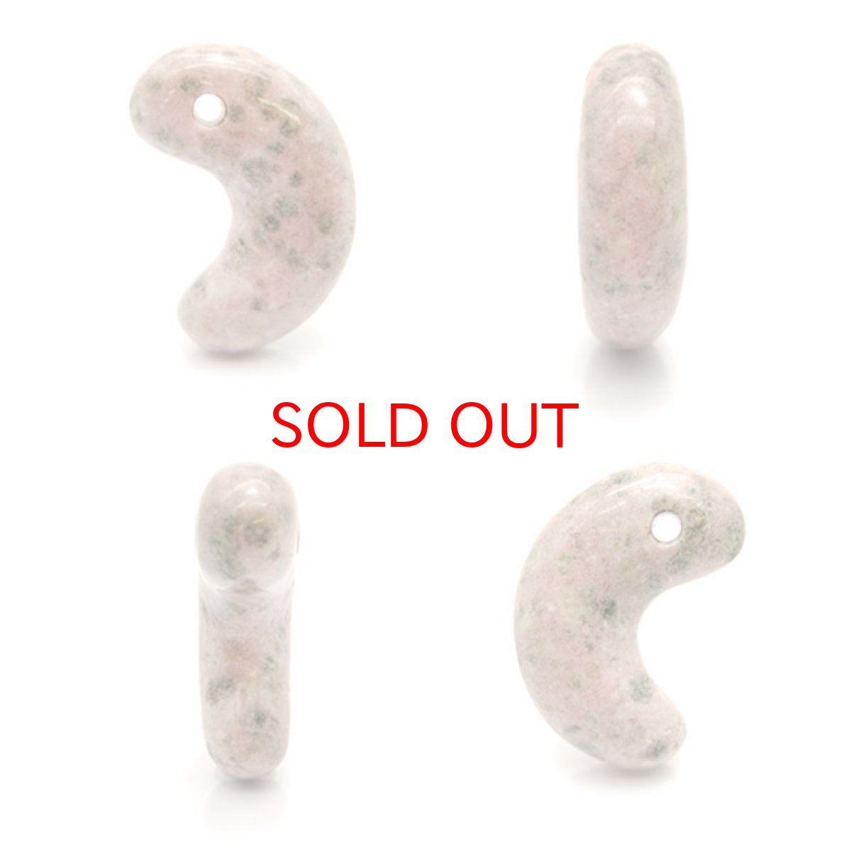 画像2: 【一点もの】 糸魚川ピンク翡翠 勾玉 約58mm チューライト クリノゾイサイト ひすい ヒスイ 新潟県産 天然石 パワーストーン 三種の神器 (2)