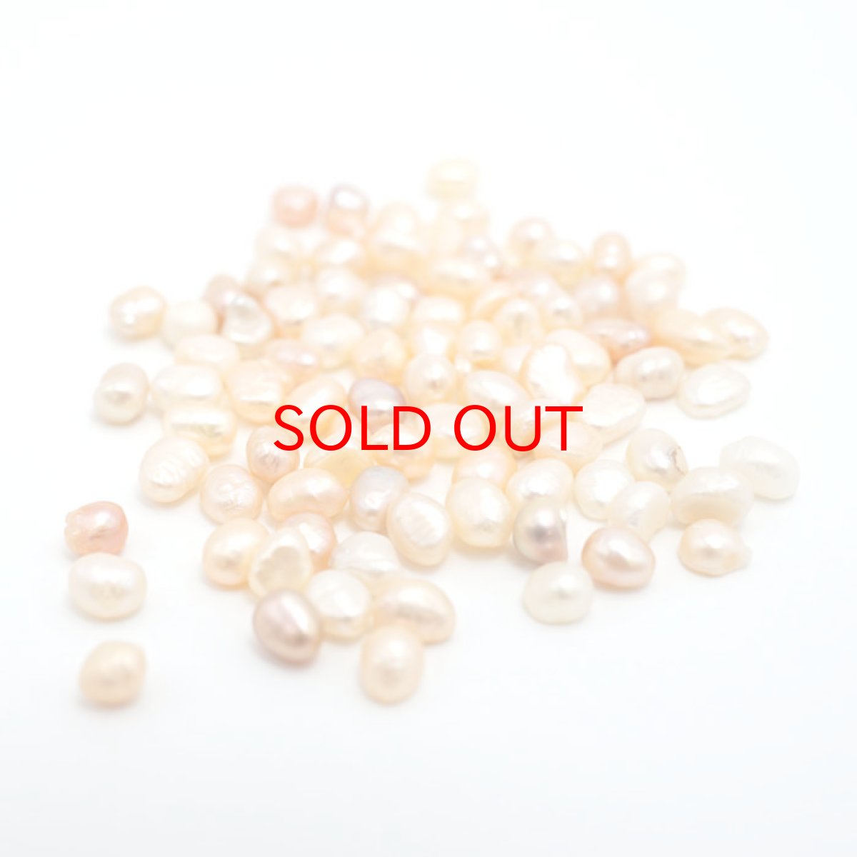 画像2: さざれ15g 淡水 パール 穴なし【 ネコポス対応 】淡水パール 天然淡水パール 6月誕生石 手作り アクセサアリー ハンドメイド 材料  ネイル 天然石 パワーストーン さざれ さざれ石 (2)