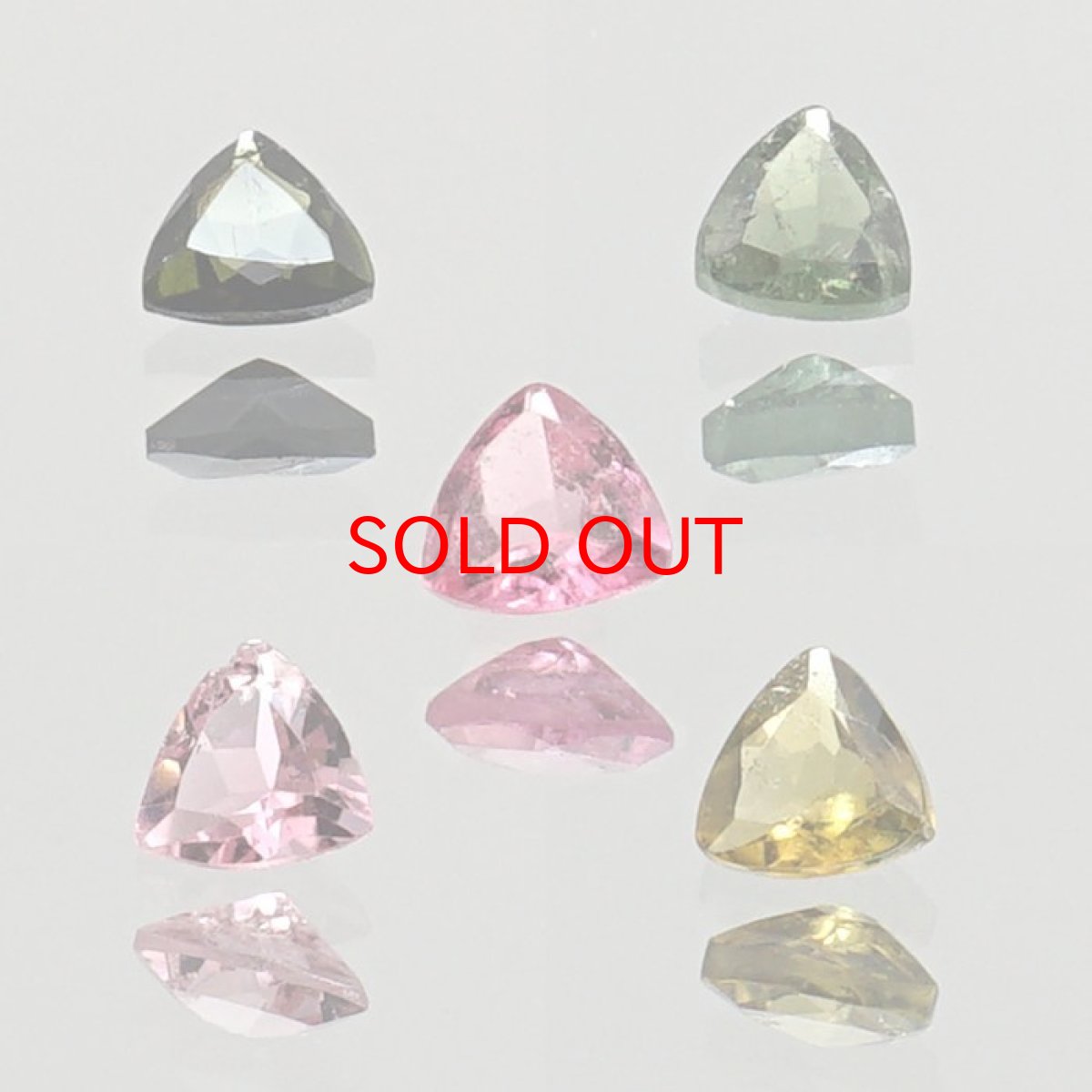 画像2: トルマリン マルチ ルース Box Tourmaline ルースセット ルースボックス 【 三角10色セット 】ブラジル産 天然石 パワーストーン (2)