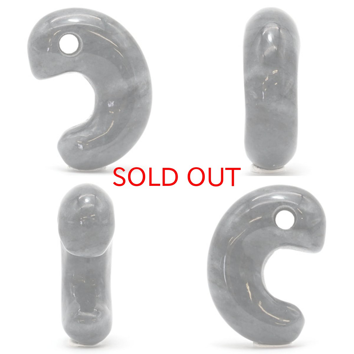 画像2: 【一点物】 【希少】 糸魚川翡翠 勾玉 黒 ブラック 5.6g 新潟産 幸運 ひすい ヒスイ 国石 パワーストーン 天然石 硬玉 ジェダイド  5月誕生石 糸魚川ひすい 健康運 お守り (2)