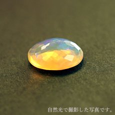 画像4: エチオピアオパール　オパール ルース 2.15ct エチオピア産 【 1点物 】遊色効果 10月誕生石 裸石 希少石 ハンドメイド材料 ペンダント ピアス イヤリング 指輪 オリジナルアクセサリー 宝石 jewelry  天然石 パワーストーン (4)