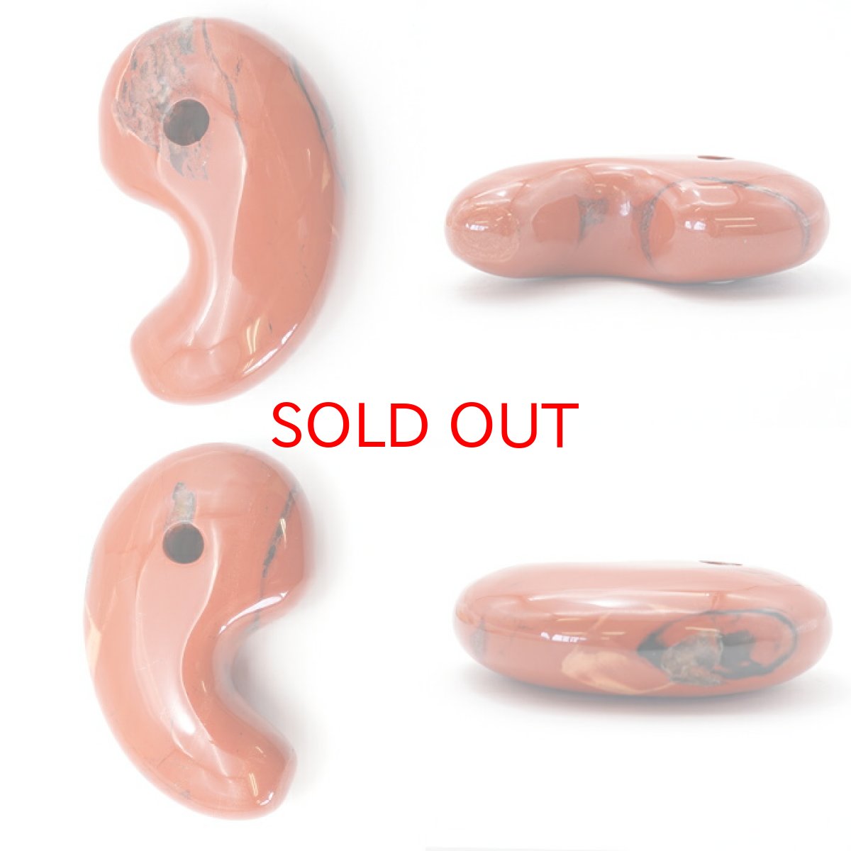 画像11: 特大サイズの天然石勾玉 台座付き  約8cm  【一点物】特大勾玉 お守り 浄化  台座 勾玉 聖域 室内装飾品 厄除け 置物 オブジェ 人気 贈り物 新築祝い 雑貨 小物 パワーストーン 天然石 (11)