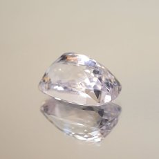 画像4: クンツァイト  ルース 19.15ct   ブラジル産【 1点物 】Kunzite リシア輝石 スポデューメン  裸石 希少石 ハンドメイド材料 ペンダント  指輪 オリジナルアクセサリー 宝石 jewelry  天然石 パワーストーン (4)