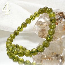 画像10: ペリドット ブレスレット 7mm玉 パキスタン産 【 一点もの 】   peridot 希少 お守り 浄化 天然石 パワーストーン 【送料無料】 (10)