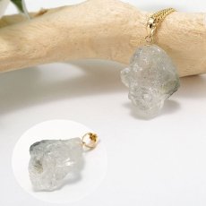 画像3: フェナカイト ラフ 原石 ペンダントトップ K18 12.9ct AAランク 日本製 【 1点もの 】ロシア産 ラフ原石 Phenakite 希少石 レア  誕生石 天然石 原石アクセサリー フェナス石 鉱物 pendant ネックレス 【 送料無料 】パワーストーン 浄化 お守り 天然石 カラーストーン (3)