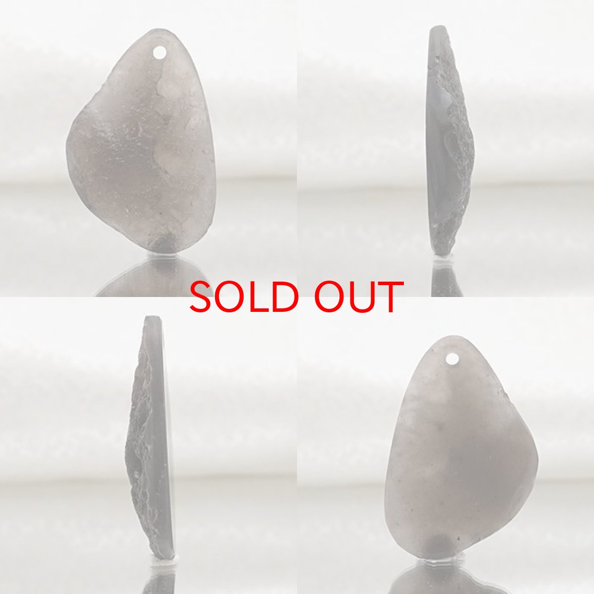 画像2: アグニマニタイト ペンダントトップ インドネシア産 H&E社推奨【 一点物 】 天然ガラス 超希少石 テクタイト レア 天然石 パワーストーン (2)