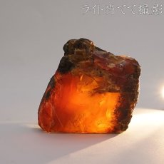 画像2: スマトラブルーアンバー 原石 インドネシア産 【 一点もの 】amber アンバー スマトラ産 琥珀 植物の化石 天然石 パワーストーン カラーストーン (2)