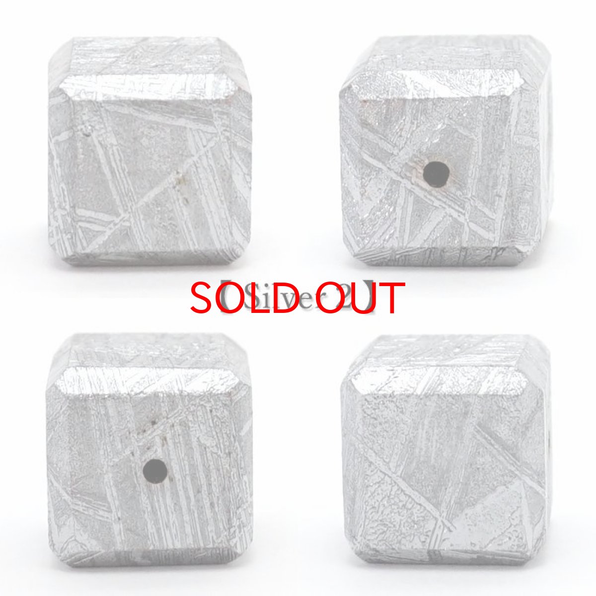 画像3: 【20%OFFセール】 【 一点物 】 ギベオン ビーズ 10mm 正方形 バラ石 貫通穴 メッキ加工 ナミビア産 隕石 天然石 パワーストーン カラーストーン (3)