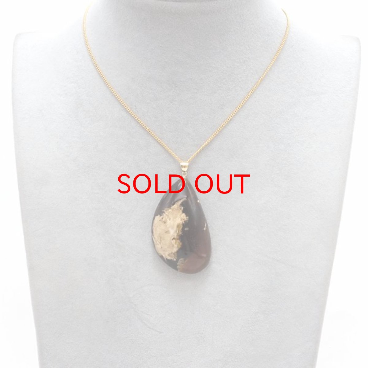 画像5: スマトラブルーアンバー ペンダントトップ インドネシア産 K18 【 一点もの 】amber アンバー スマトラ産 琥珀 植物の化石 天然石 パワーストーン カラーストーン (5)