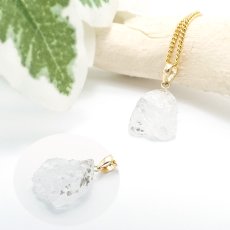 画像3: フェナカイト ラフ 原石 ペンダントトップ K18 4.7ct AAAランク 日本製 【 1点もの 】ロシア産 ラフ原石 Phenakite 希少石 レア  誕生石 天然石 原石アクセサリー フェナス石 鉱物 pendant ネックレス 【 送料無料 】パワーストーン 浄化 お守り 天然石 カラーストーン (3)