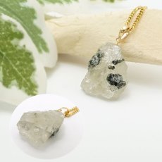 画像3: フェナカイト ラフ 原石 ペンダントトップ K18 15.3ct AAランク 日本製 【 1点もの 】ロシア産 ラフ原石 Phenakite 希少石 レア  誕生石 天然石 原石アクセサリー フェナス石 鉱物 pendant ネックレス 【 送料無料 】パワーストーン 浄化 お守り 天然石 カラーストーン (3)