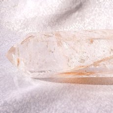 画像2: レインボーガーデンクォーツ  原石 六角柱 【 一点もの 】 Garden quartz 庭園水晶 水晶 ブラジル産 浄化 空間 リフレッシュ パワーチャージ 【 送料無料 】天然石 パワーストーン カラーストーン (2)