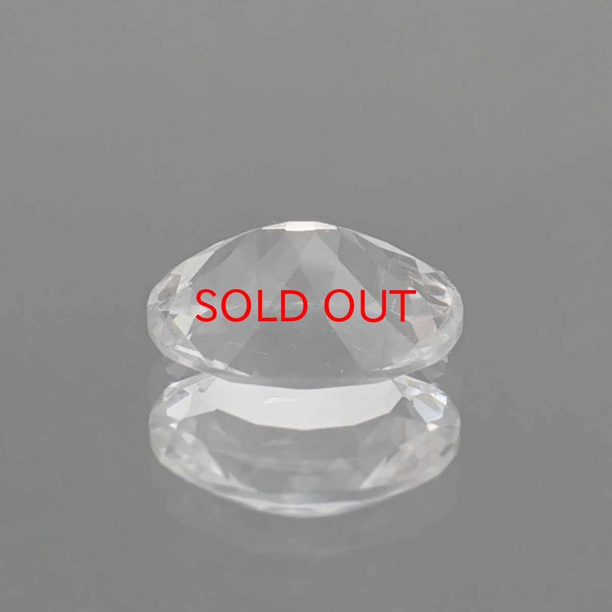 画像4: ペタライト ルース 約1.3ct オーバルカット ブラジル産 【 一点もの 】 葉長石 Petalite 裸石 鉱物 浄化 お守り 天然石 パワーストーン カラーストーン (4)