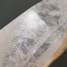 画像4: レインボーガーデンクォーツ  原石 六角柱 【 一点もの 】 Garden quartz 庭園水晶 水晶 ブラジル産 浄化 空間 リフレッシュ パワーチャージ 【 送料無料 】天然石 パワーストーン カラーストーン (4)