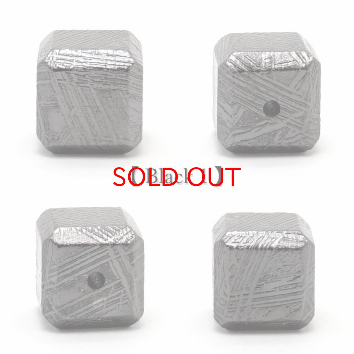 画像8: 【20%OFFセール】 【 一点物 】 ギベオン ビーズ 8mm 正方形 バラ石 貫通穴 メッキ加工 ナミビア産 隕石 天然石 パワーストーン カラーストーン (8)