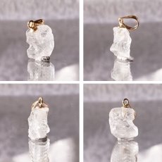 画像2: フェナカイト ラフ 原石 ペンダントトップ K18 2.2ct Sランク 日本製 【 1点もの 】ロシア産 ラフ原石 Phenakite 希少石 レア  誕生石 天然石 原石アクセサリー フェナス石 鉱物 pendant ネックレス 【 送料無料 】パワーストーン 浄化 お守り 天然石 カラーストーン (2)