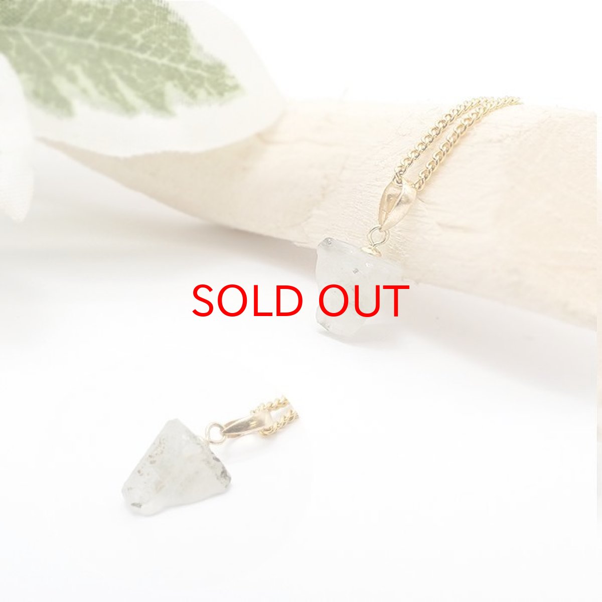 画像3: フェナカイト ラフ 原石 ペンダントトップ K18 2.3ct AAAランク 日本製 【 1点もの 】ロシア産 ラフ原石 Phenakite 希少石 レア  誕生石 天然石 原石アクセサリー フェナス石 鉱物 pendant ネックレス 【 送料無料 】パワーストーン 浄化 お守り 天然石 カラーストーン (3)