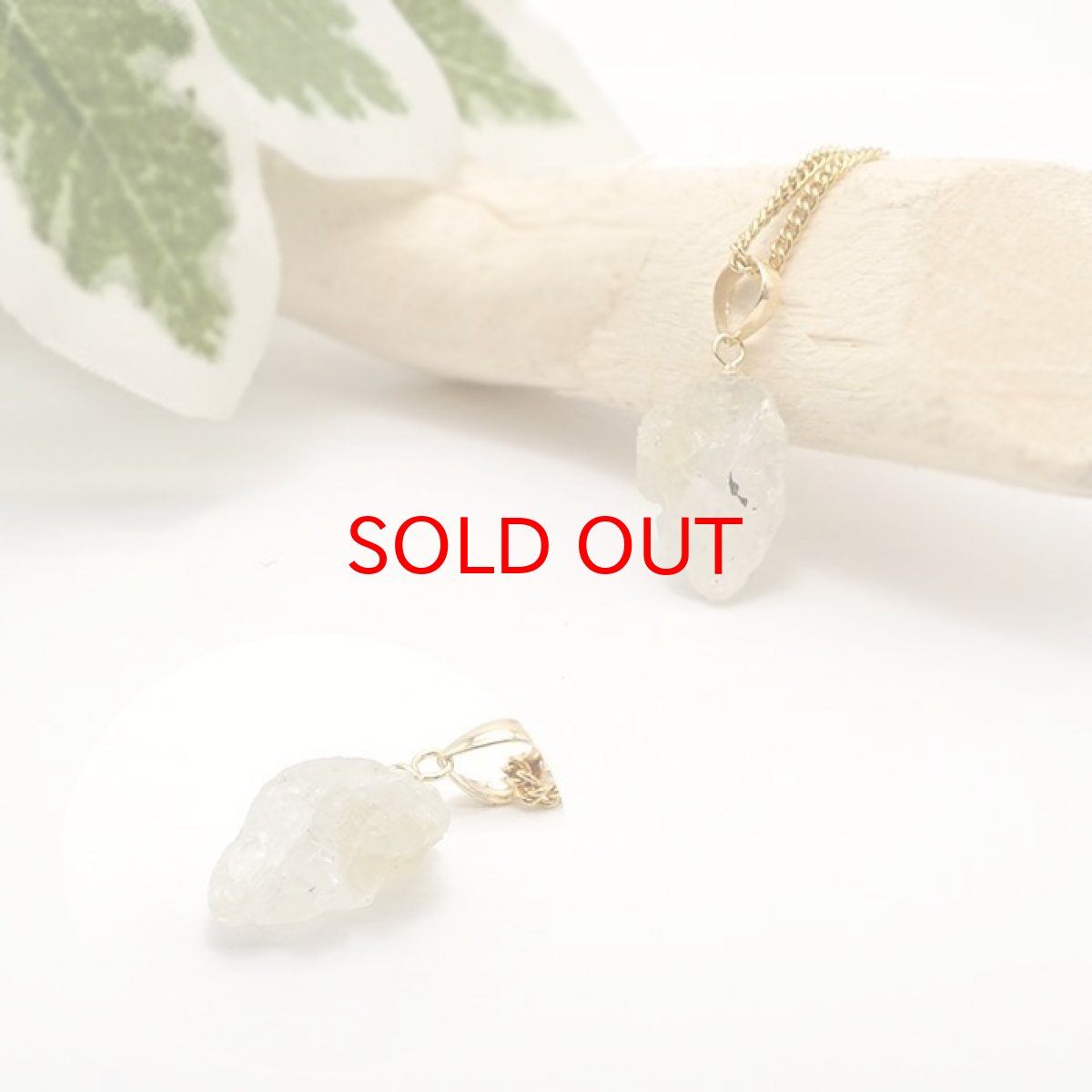 画像3: フェナカイト ラフ 原石 ペンダントトップ K18 3.7ct  A ランク 日本製 【 1点もの 】ロシア産 ラフ原石 Phenakite 希少石 レア  誕生石 天然石 原石アクセサリー フェナス石 鉱物 pendant ネックレス 【 送料無料 】パワーストーン 浄化 お守り 天然石 カラーストーン (3)