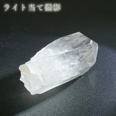 画像3: 雷水晶 原石 ライトニングクォーツ クォーツ 水晶 最上級の水晶ブラジル産 一点もの】 原石 浄化 空間 リフレッシュ パワーチャージ ポイント 天然石 パワーストーン 希少石 レアストーン カラーストーン (3)