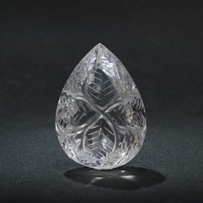 画像2: 【 一点もの 】 ガネーシュヒマール水晶 手彫り ルース 11.0g ヒマラヤ産 日本製 Ganesh Himal Quartz 彫り物 稀少石 浄化 天然石 パワーストーン カラーストーン (2)