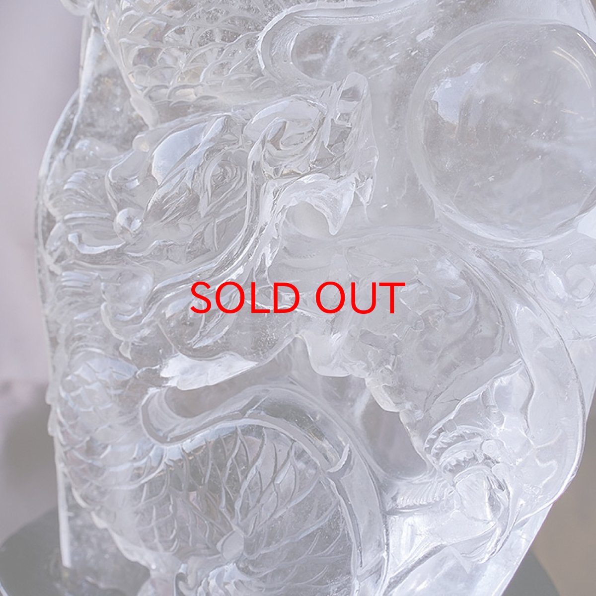 画像2: 天然石 水晶 クリスタル 彫り物 龍 ドラゴン パワーストーン 開運 運気 総合運 健康 仕事 恋愛 家庭 対人 カラーストーン (2)