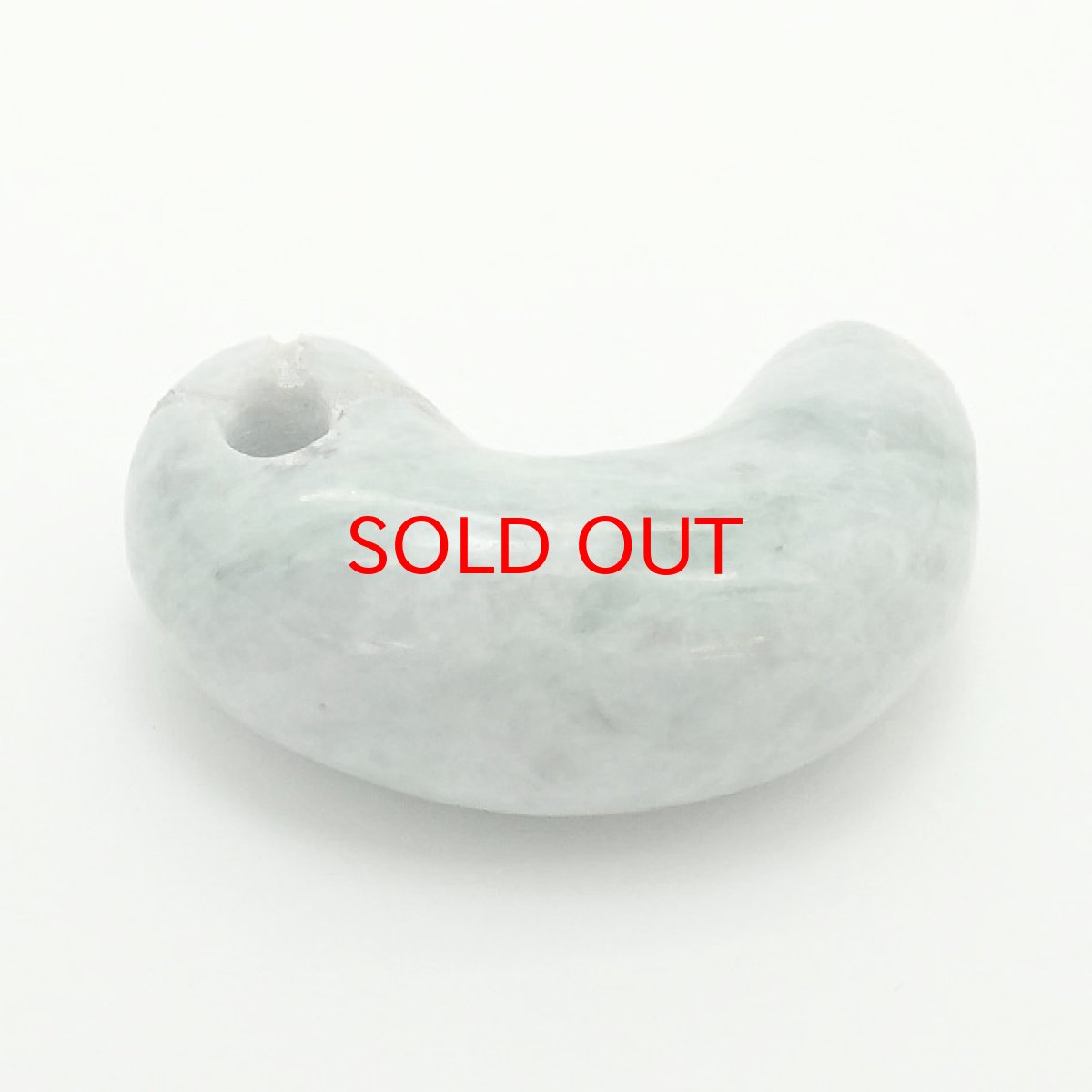 画像3: 【一点物】 【希少】 糸魚川翡翠 勾玉 8.4g 新潟県  幸運 ひすい ヒスイ 国石 パワーストーン 天然石 硬玉 ジェダイド  5月誕生石 糸魚川ひすい 健康運 お守り カラーストーン (3)