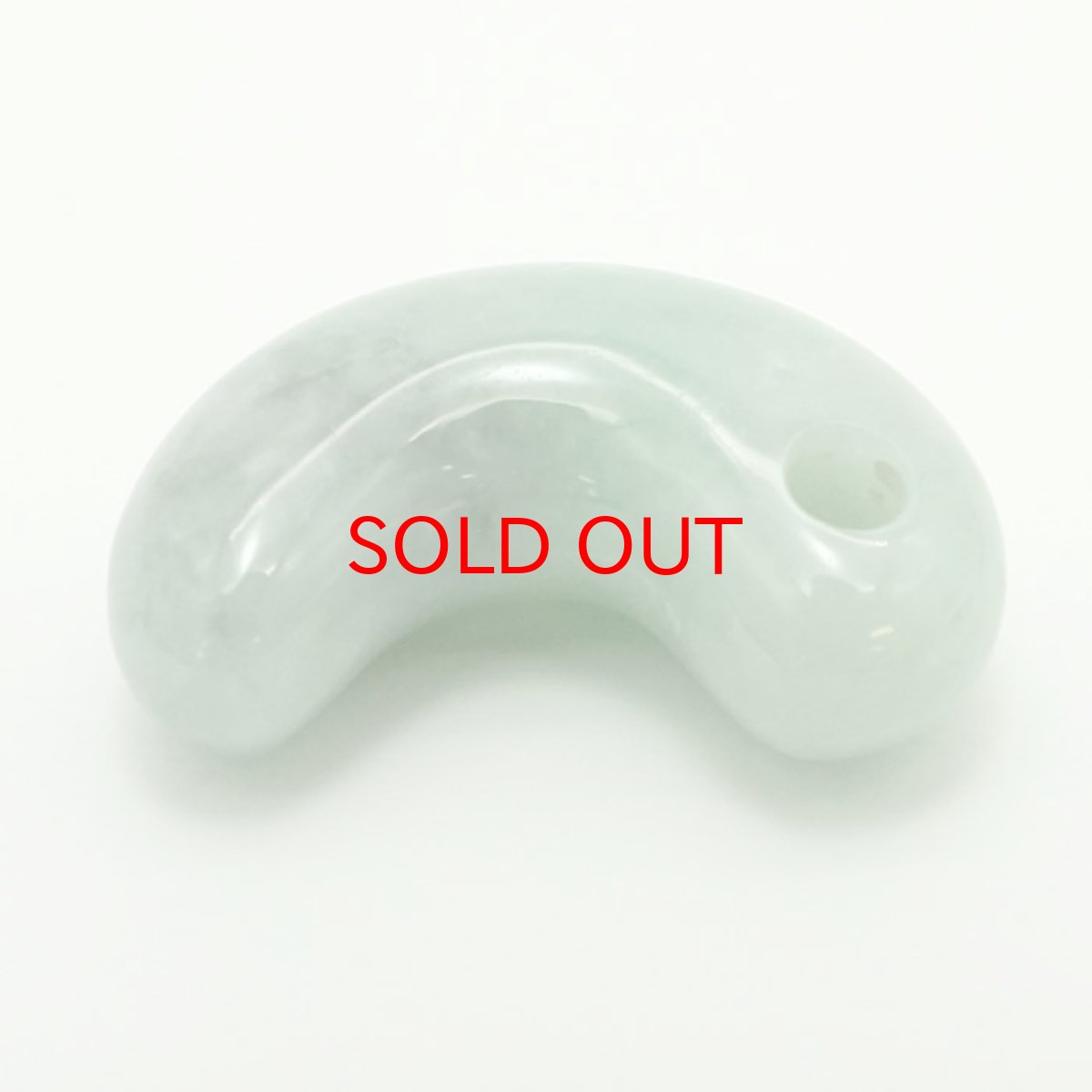 画像3: 【一点物】 【希少】 糸魚川翡翠 勾玉 12.4g 新潟県  幸運 ひすい ヒスイ 国石 パワーストーン 天然石 硬玉 ジェダイド  5月誕生石 糸魚川ひすい 健康運 お守り カラーストーン (3)