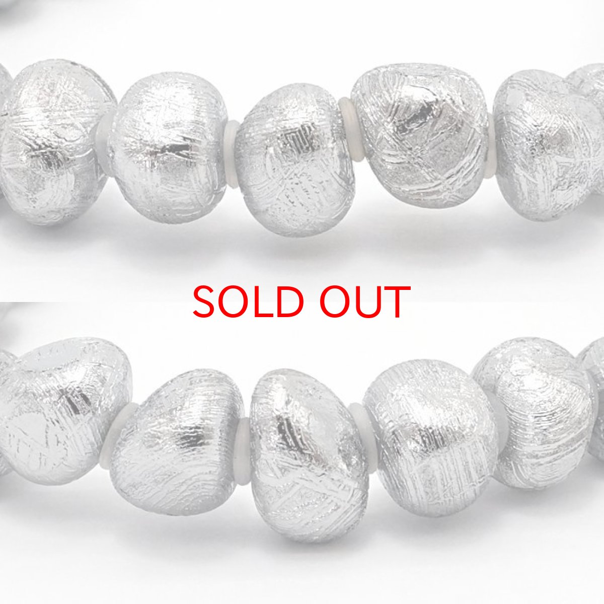 画像2: 【20%OFFセール】 【一点物】 ギベオンブレスレット タンブル型 ギベオン メッキ加工 ナミビア産 宇宙のパワー 隕石 チャネリング 浄化 天然石 パワーストーン カラーストーン (2)