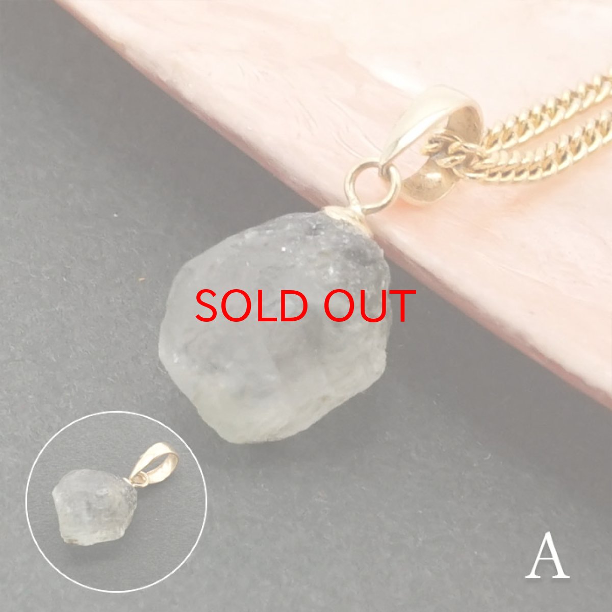 画像3: 《二次鉱床産 ナチュラル原石》 フェナカイト ラフ 原石 ペンダントトップ K18 2.7ct 日本製 【 1点もの 】ロシア産 ラフ原石 Phenakite 希少石 レア  天然石 フェナス石 鉱物 ネックレス 【 送料無料 】パワーストーン 浄化 お守り 天然石 カラーストーン (3)