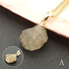 画像3: 《二次鉱床産 ナチュラル原石》 フェナカイト ラフ 原石 ペンダントトップ K18 4.2ct 日本製 【 1点もの 】ロシア産 ラフ原石 Phenakite 希少石 レア  天然石 フェナス石 鉱物 ネックレス 【 送料無料 】パワーストーン 浄化 お守り 天然石 カラーストーン (3)