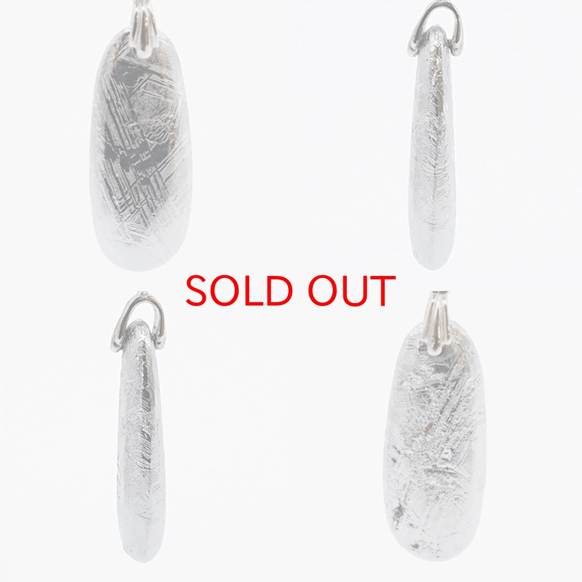 画像2: 【20%OFFセール】 【一点物】 ギベオン ペンダントトップ シルバー ナミビア産 日本製 メッキ加工 宇宙のパワー 隕石 チャネリング 浄化 天然石 パワーストーン カラーストーン (2)