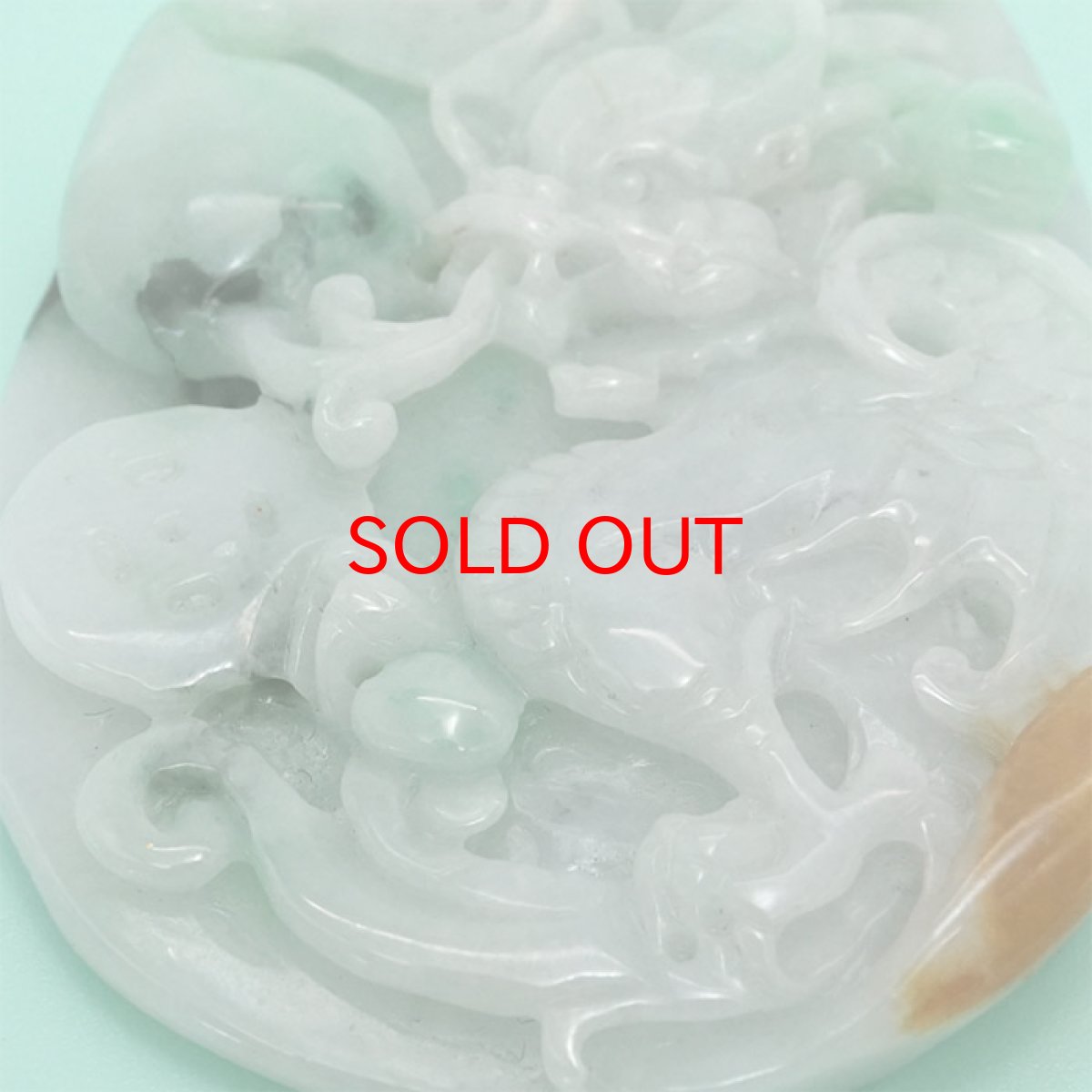 画像5: 【一点もの】 翡翠 龍 彫り物  約48.9g ミャンマー産 天然石 パワーストーン カラーストーン (5)