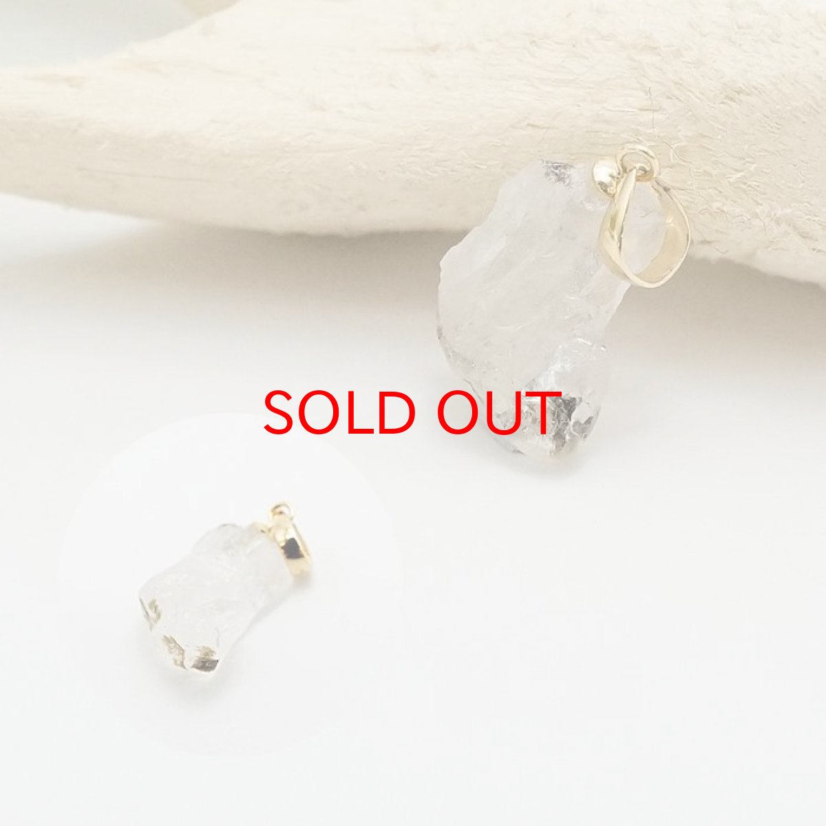 画像3: フェナカイト ラフ 原石 ペンダントトップ K18 4.0ct 日本製 【 1点もの 】ロシア産 ラフ原石 Phenakite 希少石 フェナス石 (3)