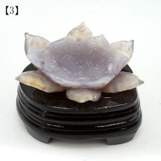 画像13: メノウ 蓮 ジオード ブラジル産 木製台座付き 【 一点物 】 agate  蓮の花ジオード 瑪瑙 めのう ジオード 金運 財運 浄化 置き物 浄化 台座付き お守り 天然石 パワーストーン カラーストーン (13)