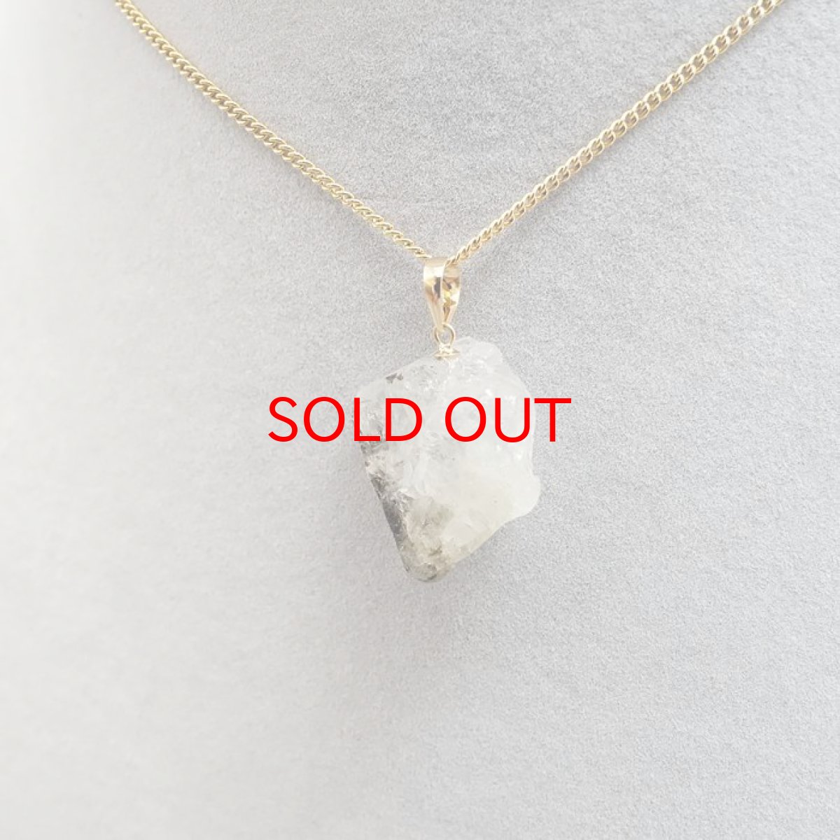 画像4: フェナカイト ラフ 原石 約12.9ct ペンダントトップ K18 日本製 【 1点もの 】 ロシア産 ラフ原石 Phenakite 希少石 フェナス石 鉱物 pendant ネックレス 【 送料無料 】パワーストーン 浄化 お守り 天然石 カラーストーン (4)