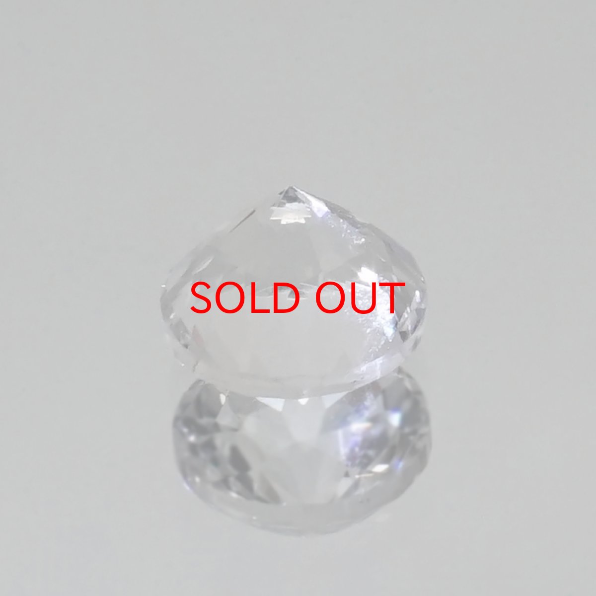 画像3: 【 国産天然石 】 宮崎県産 水晶 ルース 1.2ct ラウンドカット 【 一点もの 】 天然石 パワーストーン カラーストーン (3)