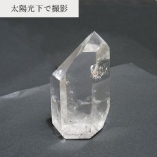 画像3: トマスゴンサガ水晶 レインボー入り ポイント 原石 ブラジル産 六角柱 【 一点もの 】 クリスタル crystal 浄化 空間 リフレッシュ パワーチャージ 天然石 パワーストーン カラーストーン (3)