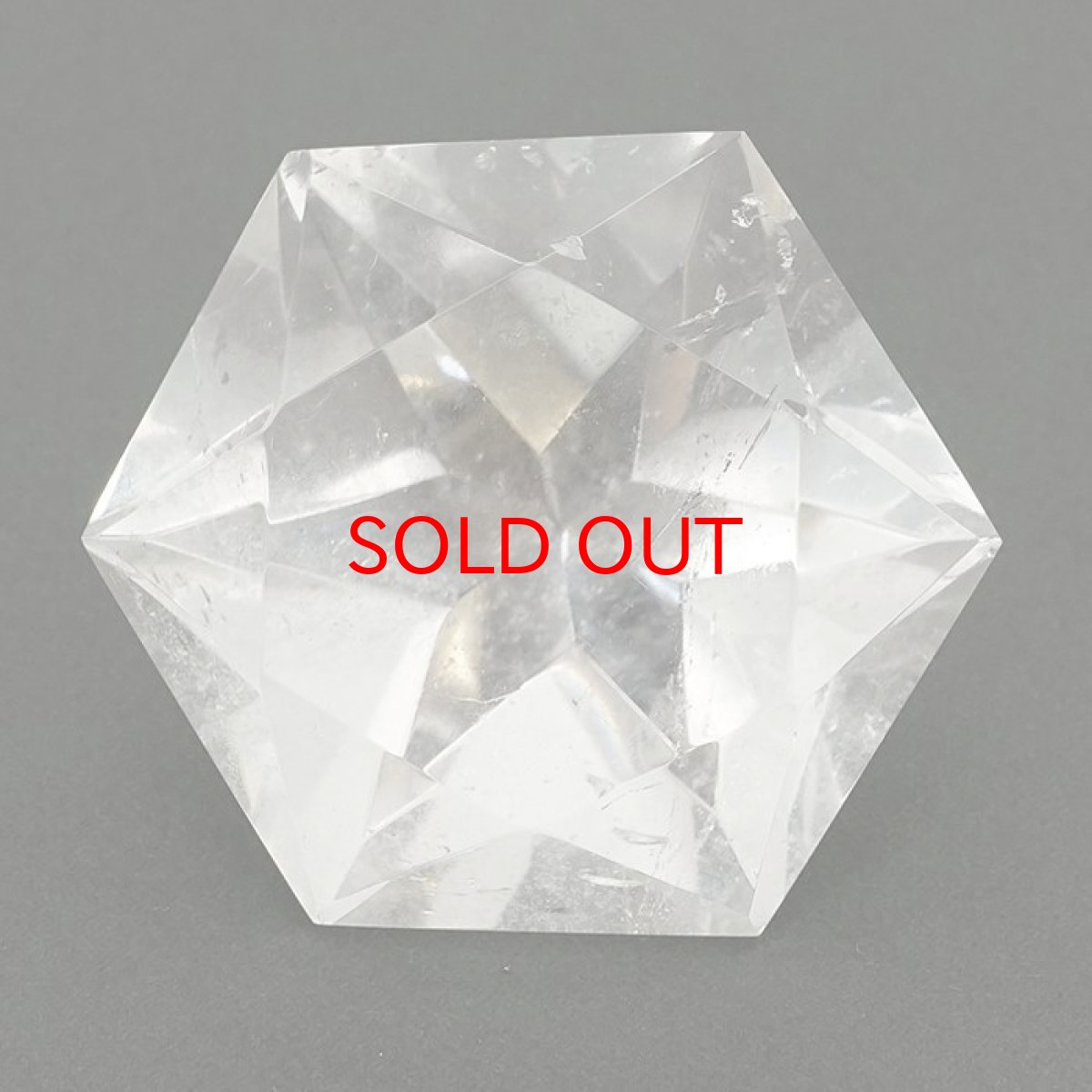 画像2: 【一点もの】 ハンドカット レインボー入り 天然水晶 アステロイド形 約50.2g ブラジル産 天然石 パワーストーン カラーストーン (2)