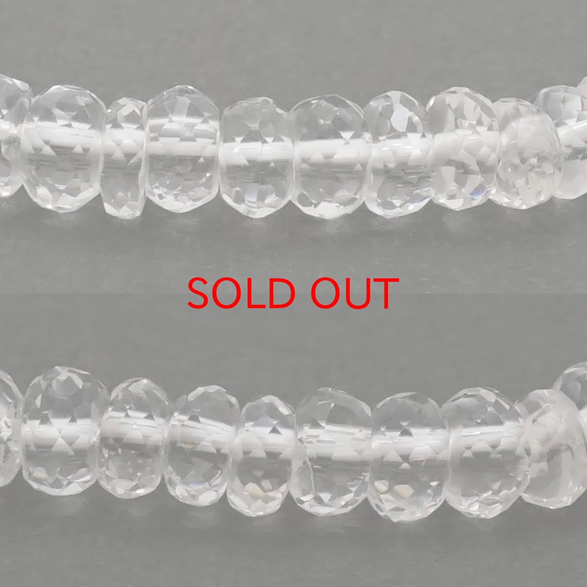 画像2: 【 一点もの 】 ペタライト ボタンカット 5mm ブレスレット ブラジル産 葉長石 Petalite ブレス 鉱物 浄化 お守り 天然石 パワーストーン カラーストーン (2)