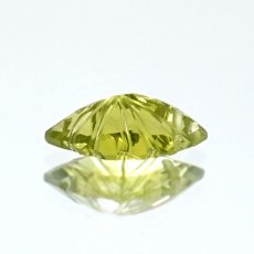 画像4: ペリドット ルース リーフ型 1.8ct パキスタン産 【 一点物 】 Peridot 裸石 橄欖石 8月誕生石 お守り 浄化 天然石 パワーストーン カラーストーン (4)