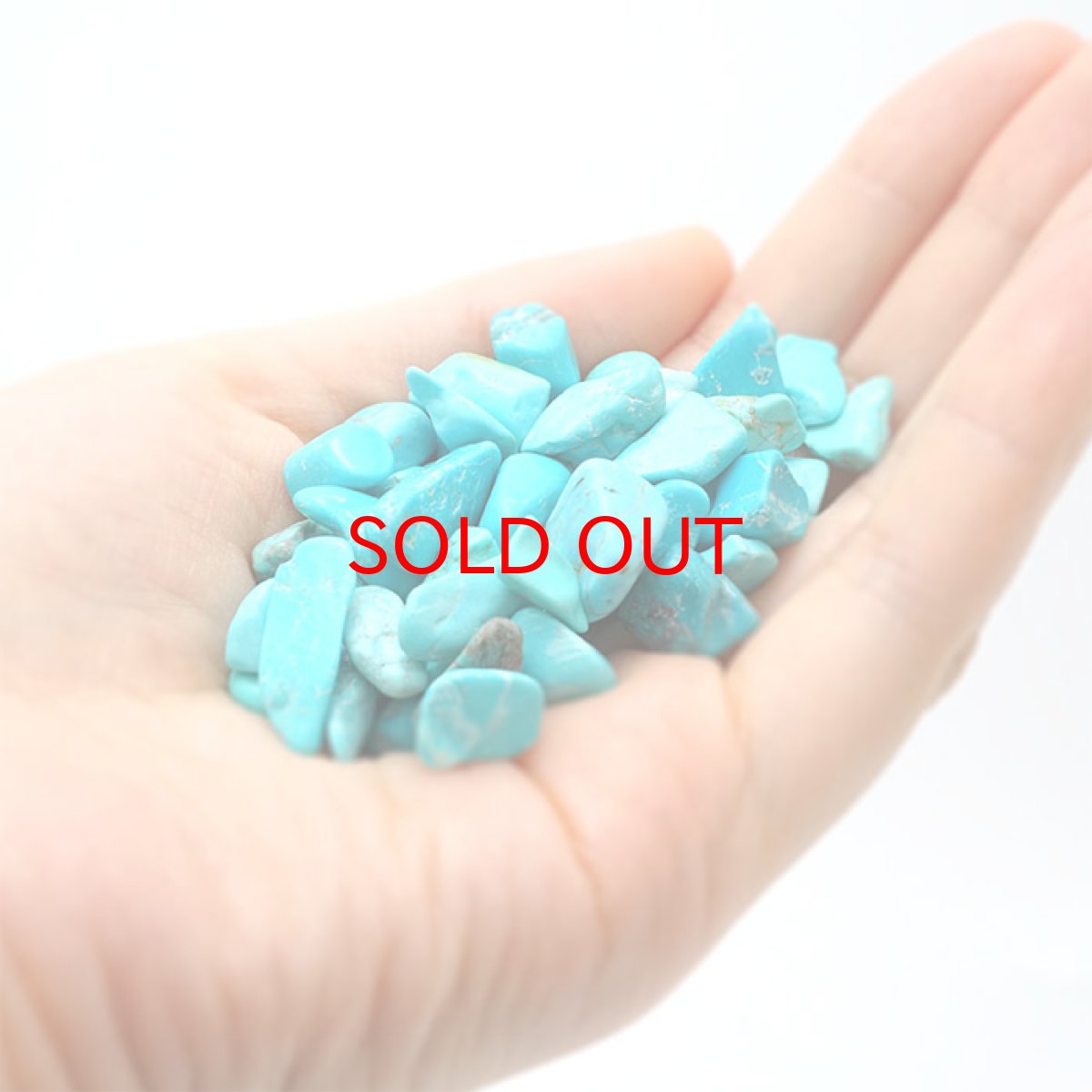 画像3: さざれ 100g 染めターコイズ'(中粒) フェイクターコイズ トルコ石 着色 天然石 パワーストーン カラーストーン (3)